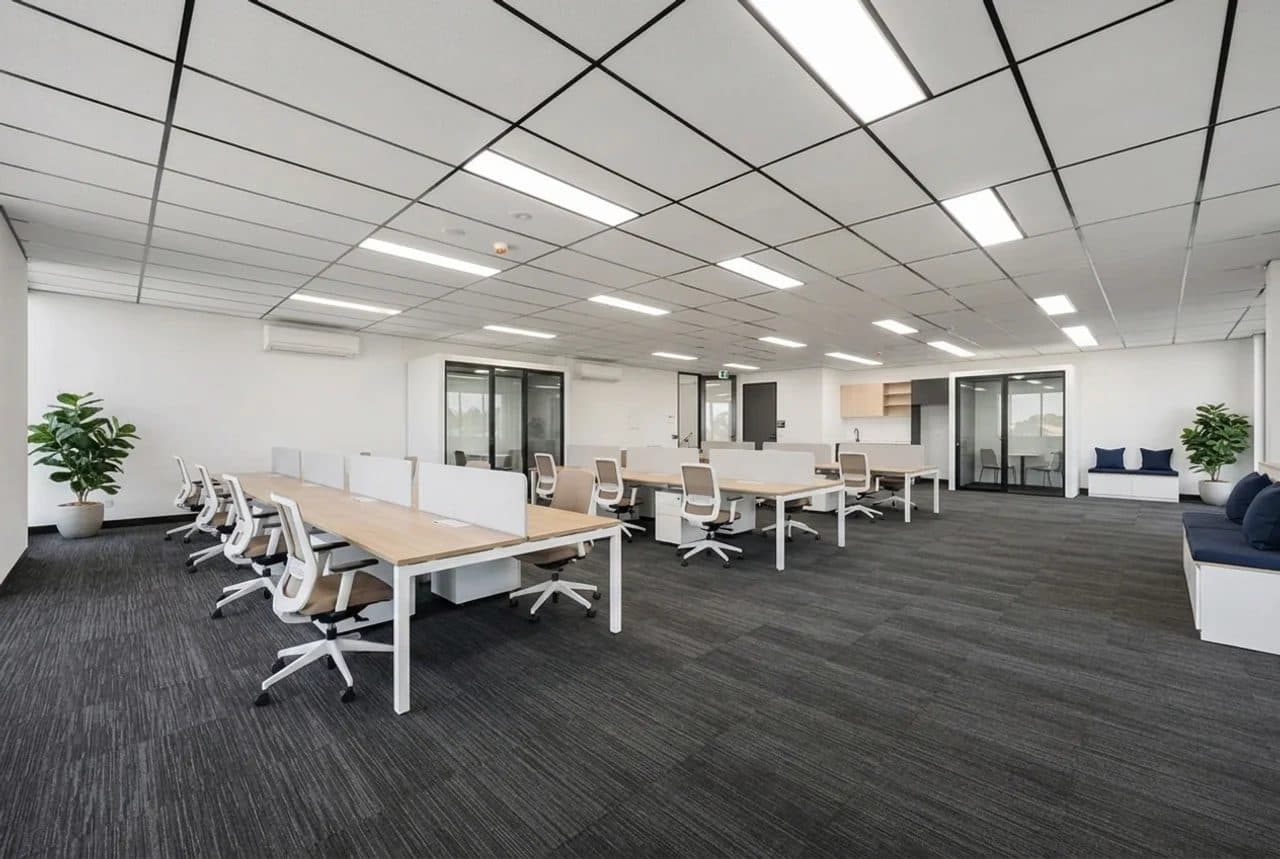 Office + warehouse